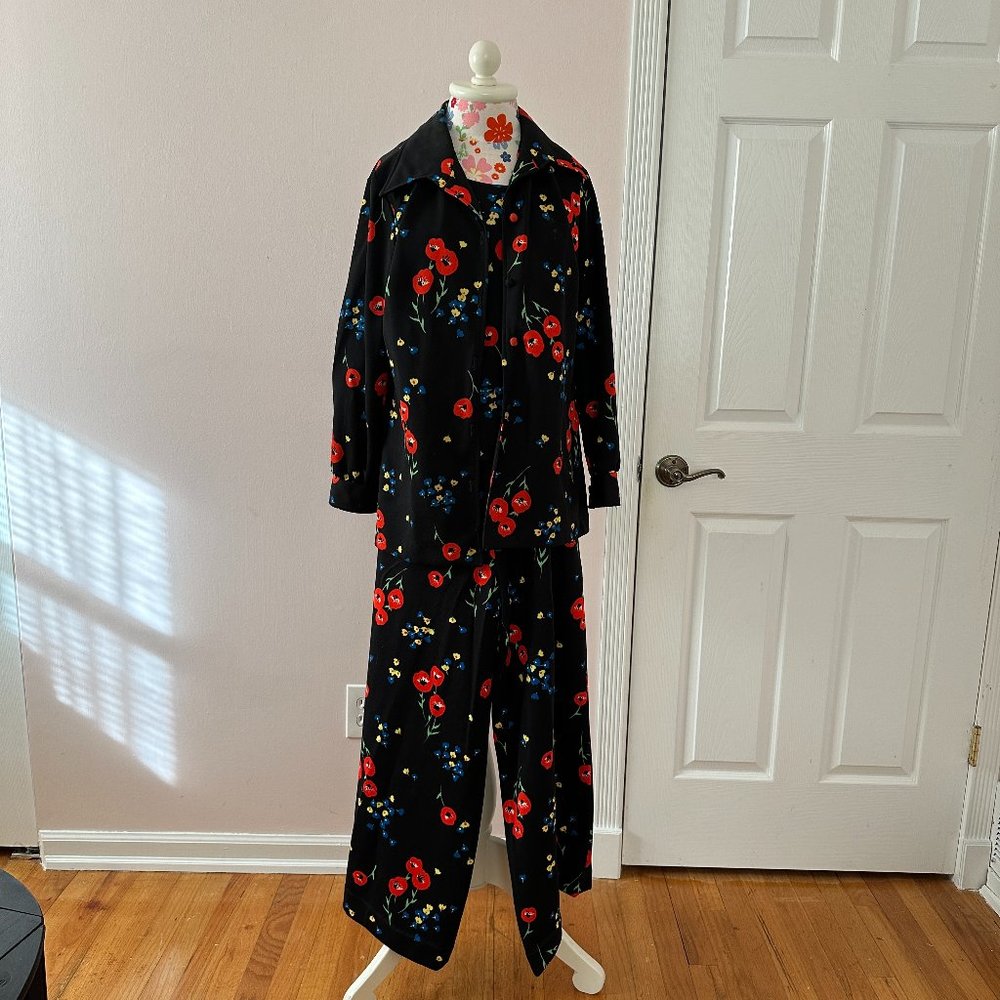 1970s 3 piece floral print suit with wide leg flare